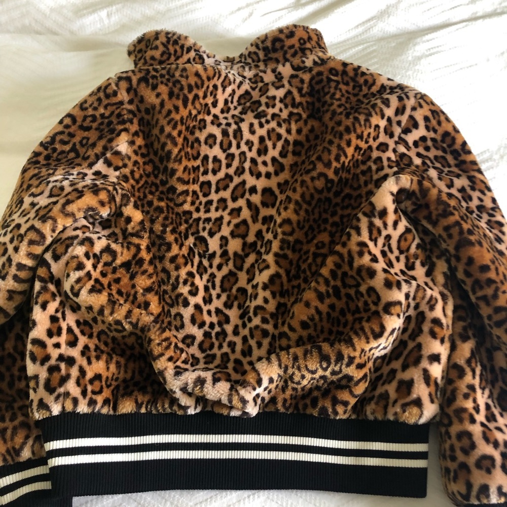 Leopard Furry Jacket - Picture 3 of 4